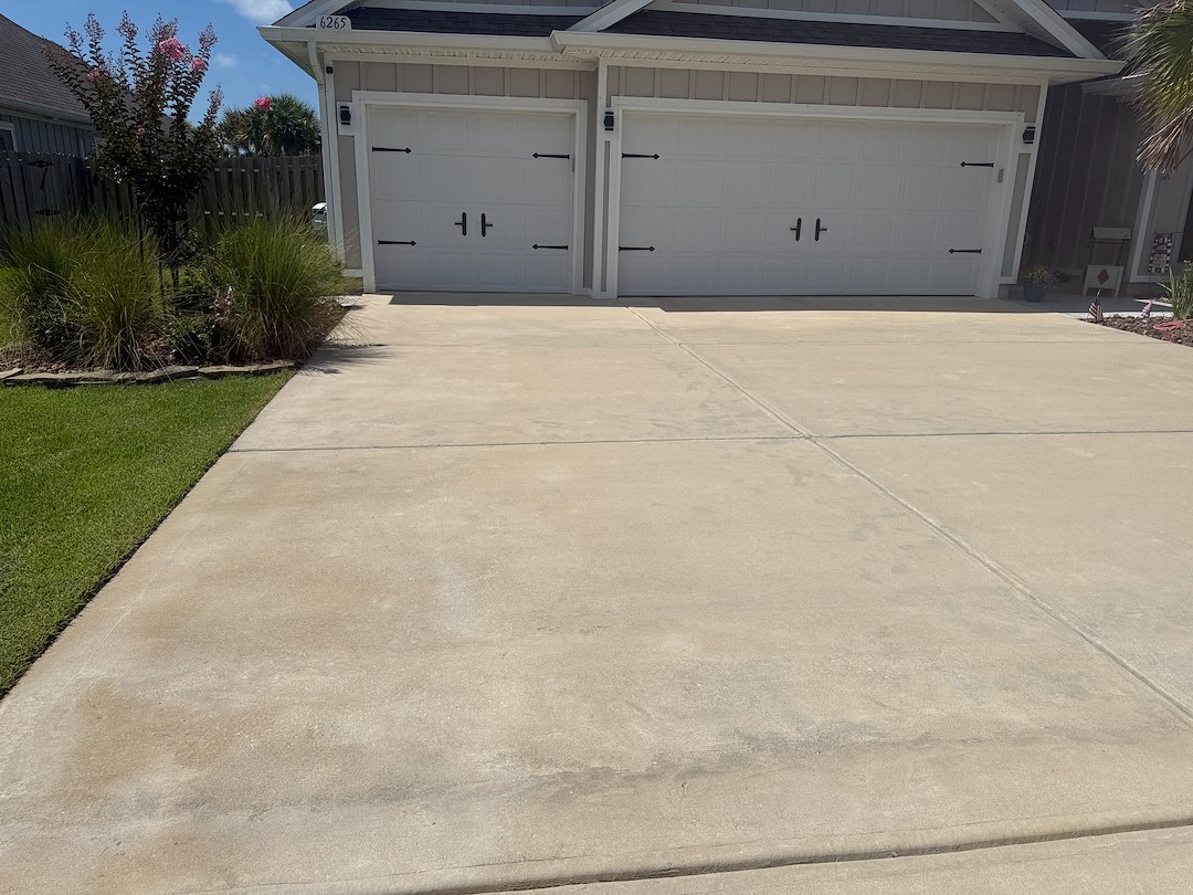 Driveway Rust Removal, Cleaning and Sealing Project in Gulf Breeze, Florida