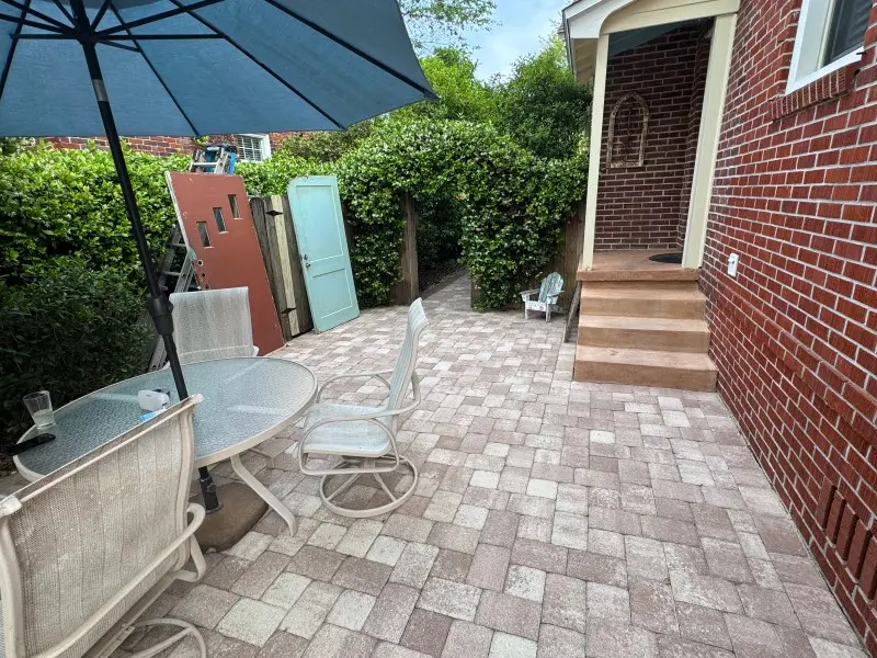 Navarre-Fl-Pressure-washing-Patio-Cleaning