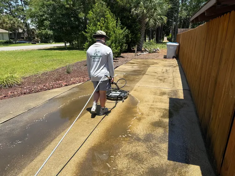 gulf-breeze-fl-pressure-washing-driveway-cleaning