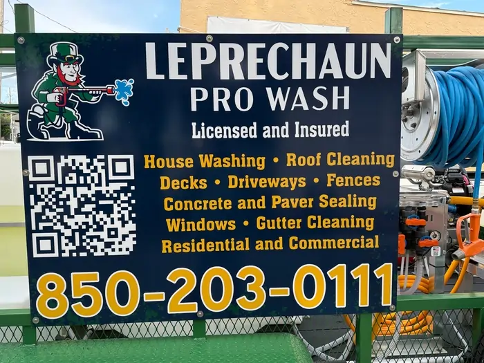 leprechaun-pro-wash-trailer-sign-licensed-insured